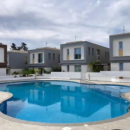 Center Cozy Apartment Paphos